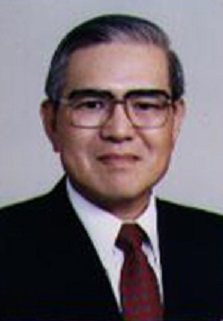 這樣都可以? 前僑委會委員長挪款帶妻出國 二審無罪