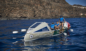 陸4女大生橫渡大西洋  李嘉誠讚：年輕人敢追夢