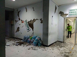 印尼6.9強震 1死多傷無海嘯威脅