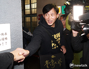 林朝億觀點》黃國昌的4萬8千個警惕