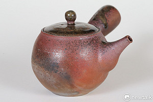 烈火吻身落灰晶化成彩霓!12/20-01/07桃園文化局畫廊展柴燒窯