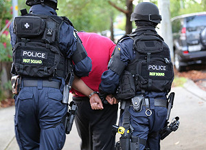 澳警方討論逮人計畫 不小心直播出去