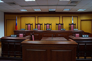 張靜觀點》律師 你可以不滿意 但千萬別不在意