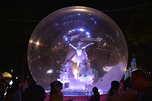 小小舞者、水晶球共織聖誕童話！屏東聖誕超吸睛