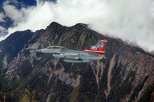 蔡總統：寧可百年無戰事 不可一日無戰備