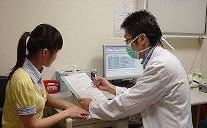 痛如針刺火燒  年過50歲慎防皮蛇上身