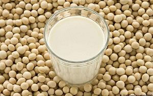 豆漿＋紅茶恐致腎結石？食藥署：會排出免驚啦！