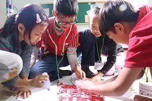 屏東小小動畫師 童趣短片慶耶誕