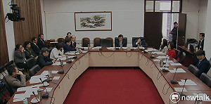 延會或臨時會審總預算? 朝野擇期再協商