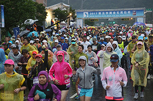 馬拉松也政治較勁  新北萬金石馬拉松率先獲銀標籤認證