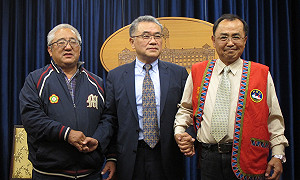 蔡英文建議經濟部：邀亞泥與當地部落坐下好好談