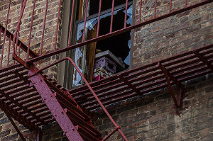 紐約公寓惡火奪12命  3歲童玩爐火釀禍