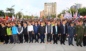 台中市升旗典禮 林佳龍：建立三里程碑接著達到三目標