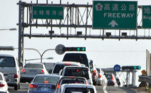 統計》「養車」不易 車主數5年少11萬人 牌照稅收入反增一成