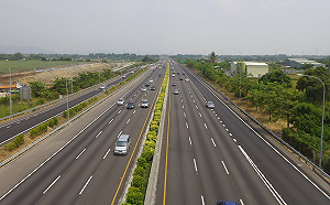 元旦收假注意 國1國3國5皆有高乘載