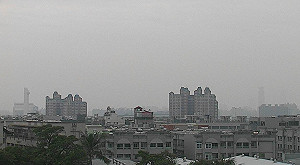 擴散條件差！台灣西半部空品16測站亮紅燈