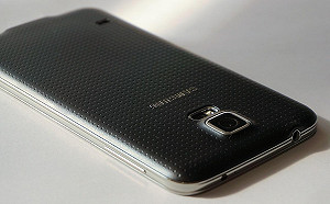 智慧型手機銷售台灣首度衰退  去年大跌一成