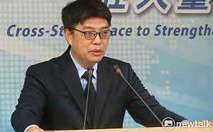 央視節目戶外廣告違法在台播出  陸委會：已要求停播