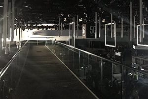 美國CES電子展意外停電 廠商苦中作樂