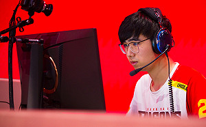 《鬥陣特攻》上海龍之隊遭4:0輾壓 中國網友怒酸:上海蟲