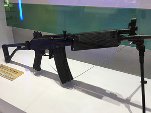 軍刀遭竊後軍史館加強維安 兵器裝鋼索