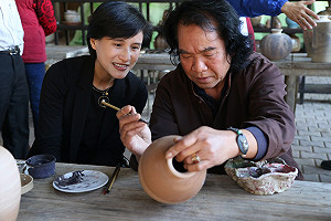 推動臺灣茶文化 鄭麗君訪南投對談青年