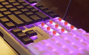 高階鍵盤新發展  輕型化軸體進軍筆電領域