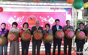 推銷雲林茂谷柑 李進勇、張麗善選前同台尬場