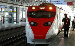 清明連假旅客增！台鐵7天加開316班次疏運