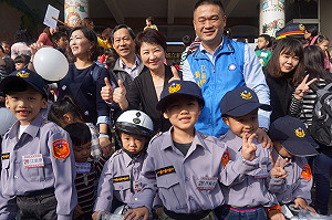 參與公益活動  盧秀燕：當選市長提高社福預算