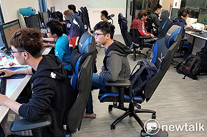 電競選手影響治安？房東阿姨把閃電狼當自家小孩疼