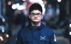 鬥智的戰爭！《爐石戰記》陳威霖拿出看家本領奪得世界冠軍