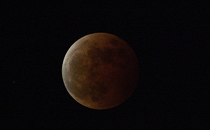 錯過再等7年！今年首波月全食下週三登場