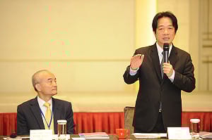 政府為軍公教加薪3% 賴揆：有半數企業跟進