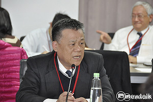 學費凍漲教師加薪3%   世新校長 : 要我們去偷去搶嗎?