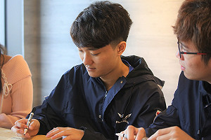 你畫我猜拼默契！閃電狼選手MMD、蛇蛇互尬畫技