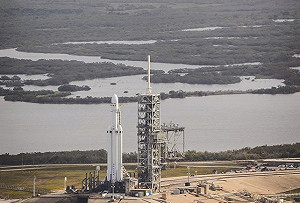 SpaceX獵鷹重型發射在即！NASA門票銷售一空