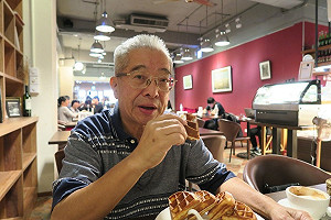 拚命三郎的另類外交官  王世榕勇闖瑞士