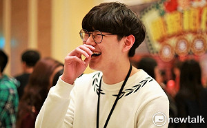 中英韓交雜！《英雄聯盟》閃電狼溝通超爆笑