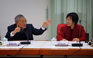 劉世芳與戴謙協商  望中油企業總部南遷高雄