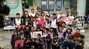 防菸害從小紮根 互動體驗車深入校園