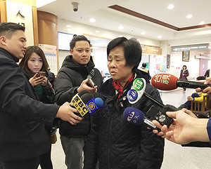 3遊客協助丈夫逃離統帥飯店 妻讚：人間菩薩