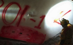 花蓮強震停止搜救 用棉被木板等保護2名罹難者遺體