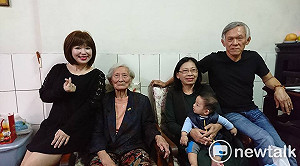 日日活在刀口下的女人之十》回來