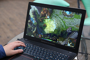 FUN春節》台灣燈會有英雄聯盟！張花冠將中路單挑實況主