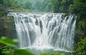 FUN春節》十分瀑布公園除夕休園  大年初一至初五正常營運