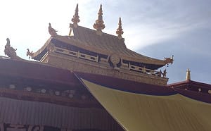 西藏大昭寺失火 中共黨媒稱無文物損壞