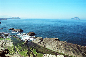 八斗子這片岩石訴說的是千萬年故事