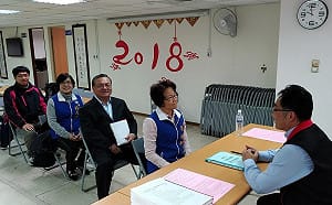 國民黨桃園市長、市議員領表登記首日  議員忙搶頭香