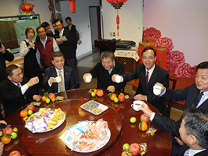 談侯友宜冷淡　周錫瑋：我應該主動一點